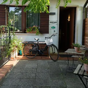 2* Pensión Bed And Bike