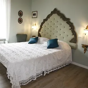 Juliet's Nest In Guest house